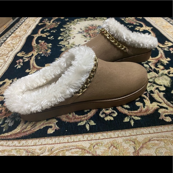 New GBG LOS ANGELES SLIPPERS SHOES size 8 GUESS - Picture 5 of 15